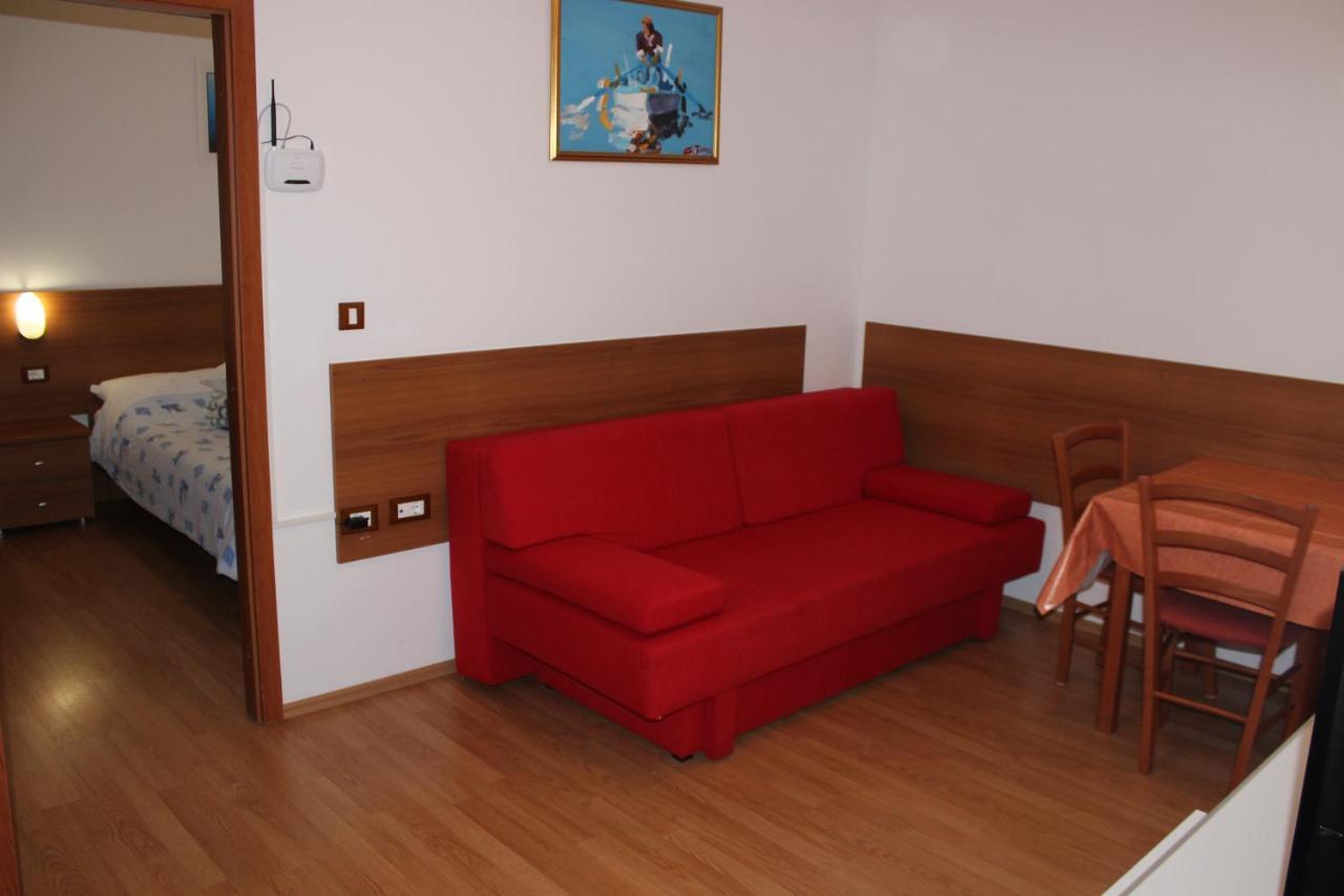 Apartments And Rooms Liburnija Opatija Eksteriør billede