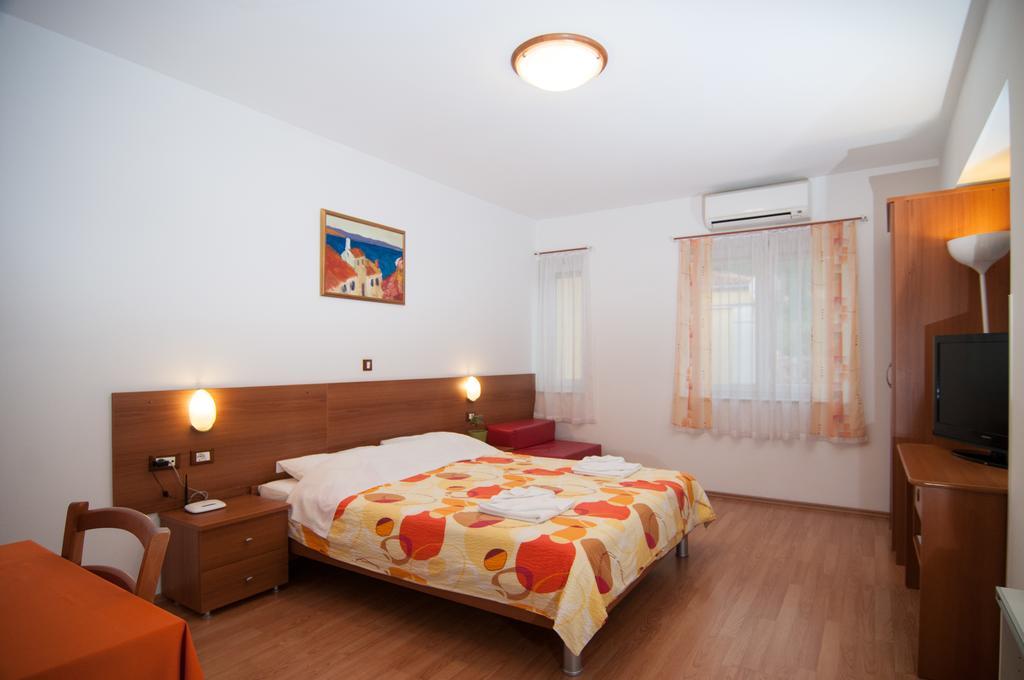 Apartments And Rooms Liburnija Opatija Eksteriør billede