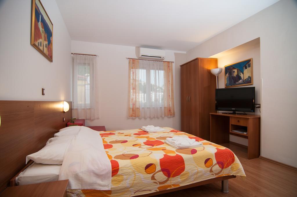 Apartments And Rooms Liburnija Opatija Eksteriør billede