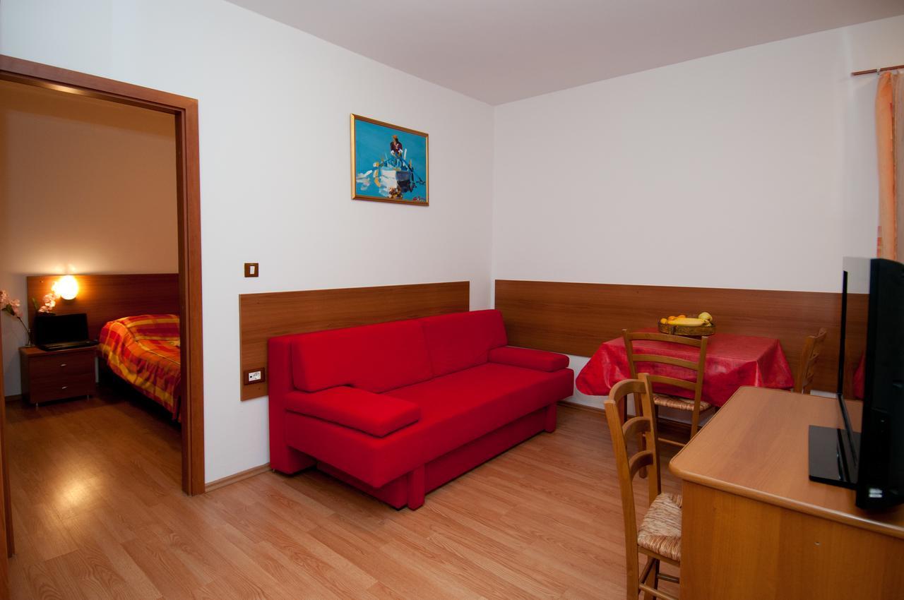 Apartments And Rooms Liburnija Opatija Eksteriør billede